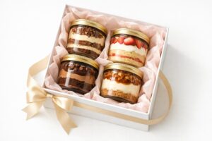 Luxe Layers Cakery cake jar gift box packaging