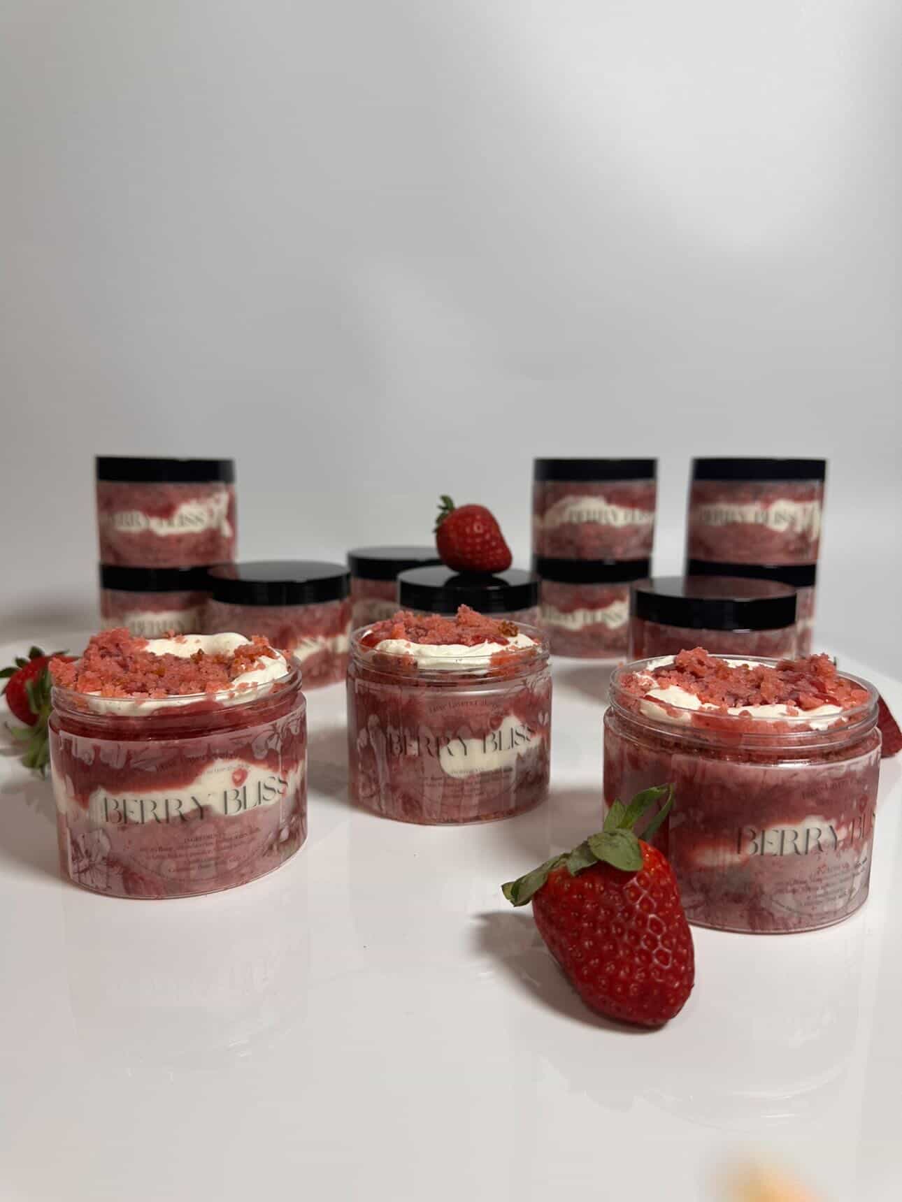 Berry Bliss cake jar ships nationwide from Luxe Layers Cakery